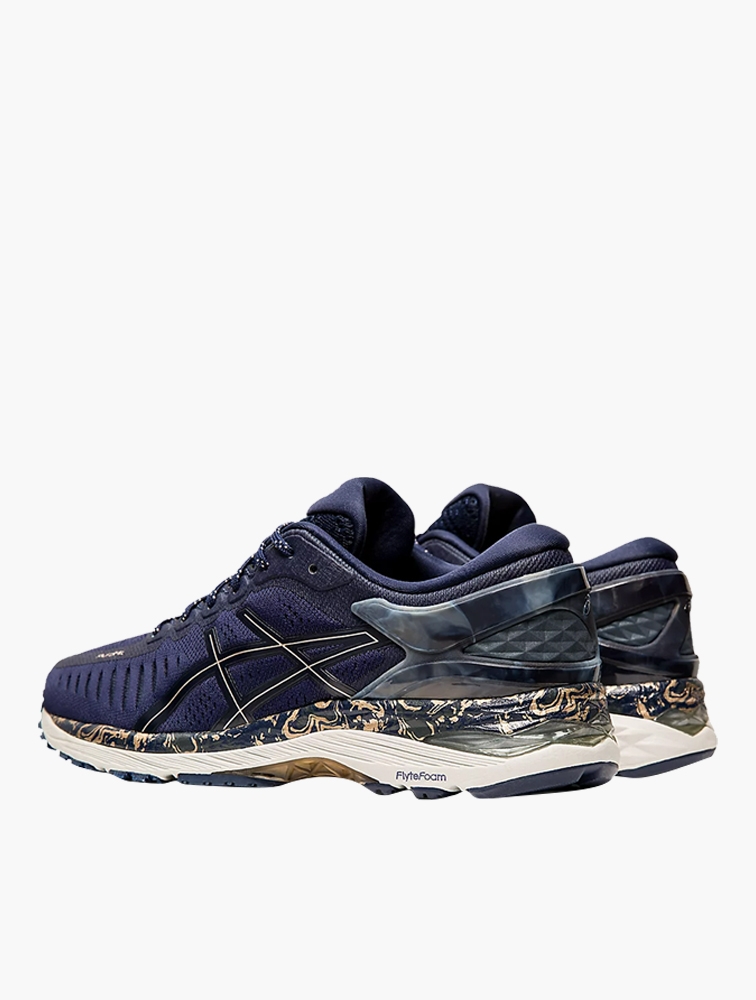 Metarun top asics 2019